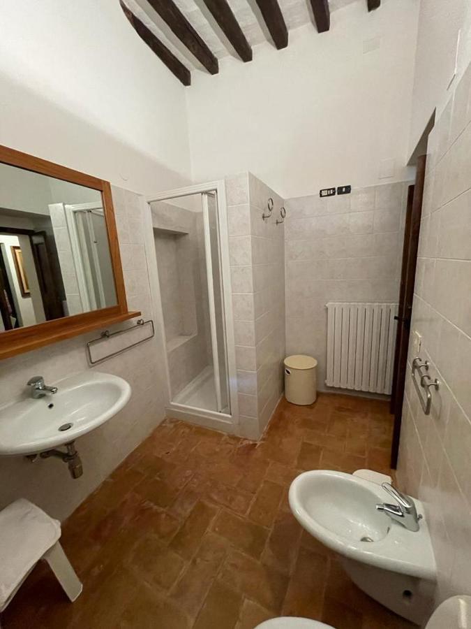 Casa Dei Lecci Apartment โฟลีโญ ภายนอก รูปภาพ