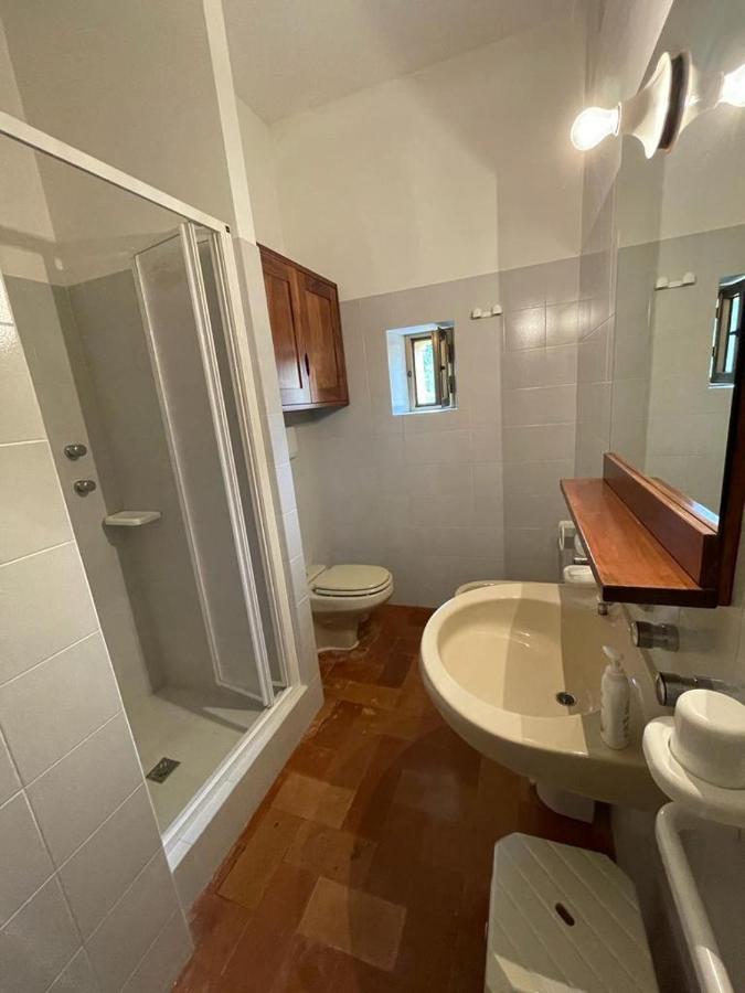 Casa Dei Lecci Apartment โฟลีโญ ภายนอก รูปภาพ